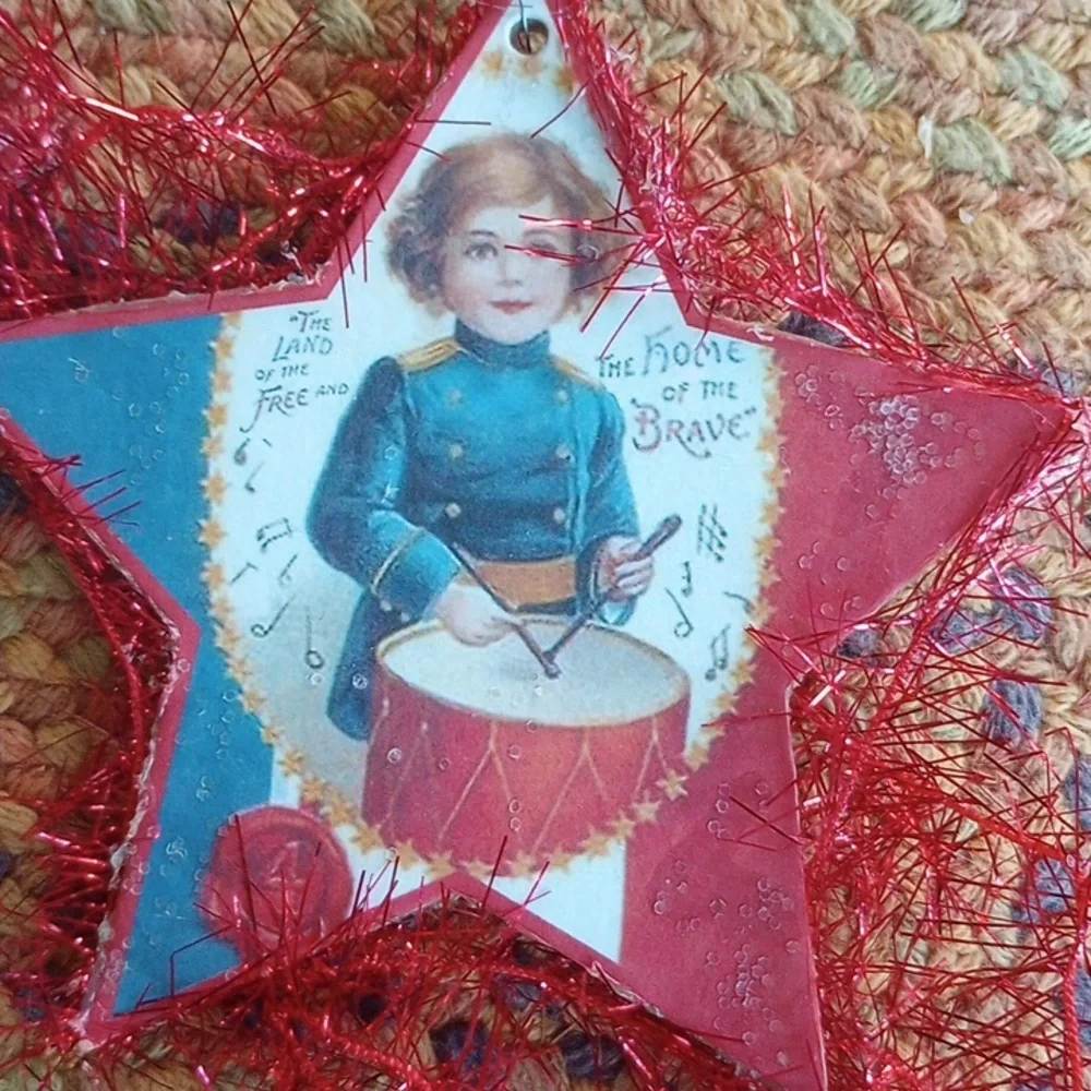 Bethany Lowe Patriotic Stars on Red Tinsel - Picture 7 of 9